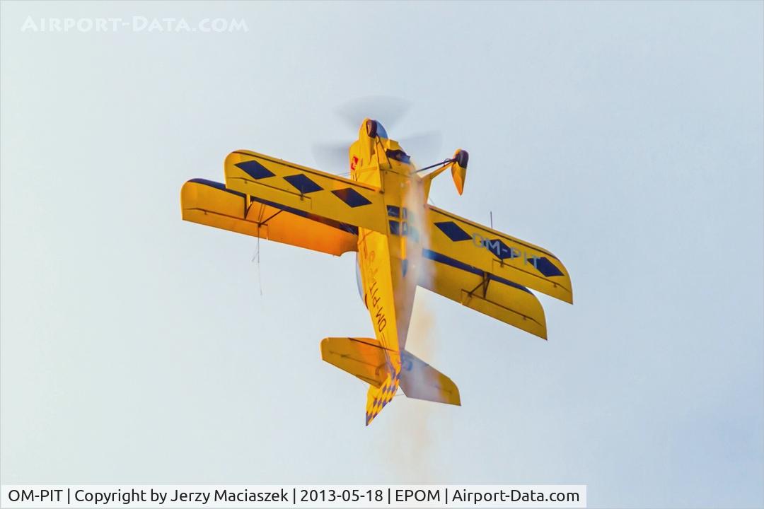 OM-PIT, 2005 Aviat Pitts S-2C Special C/N 6070, Aviat Aircraft Inc S-2C