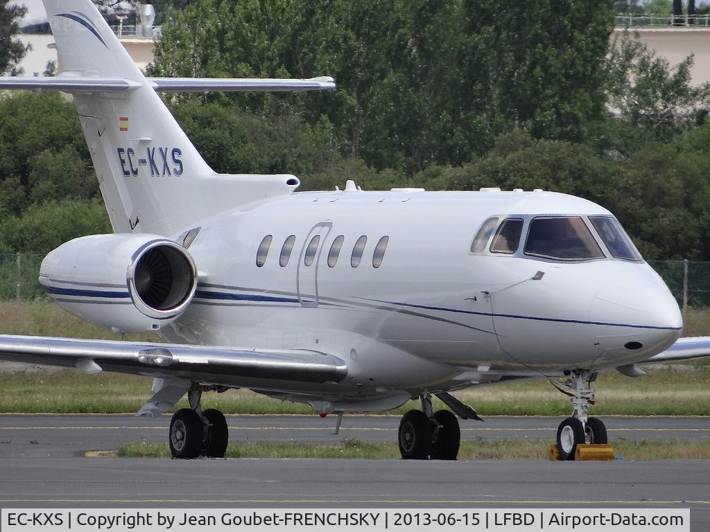 EC-KXS, 2008 Hawker Beechcraft 750 C/N HB-24, Atlas Executive Air, VINEXPO 2013
