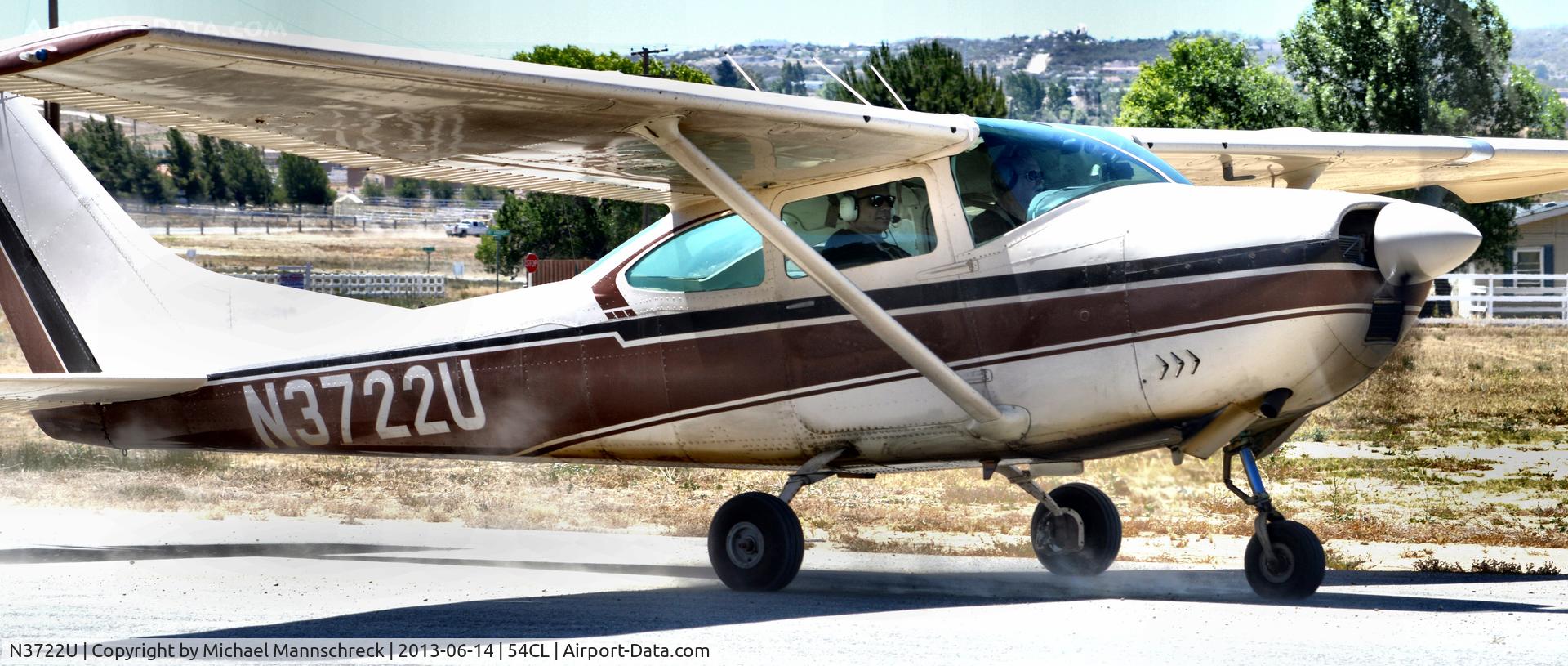 N3722U, 1963 Cessna 182G Skylane C/N 18255122, Taking off!