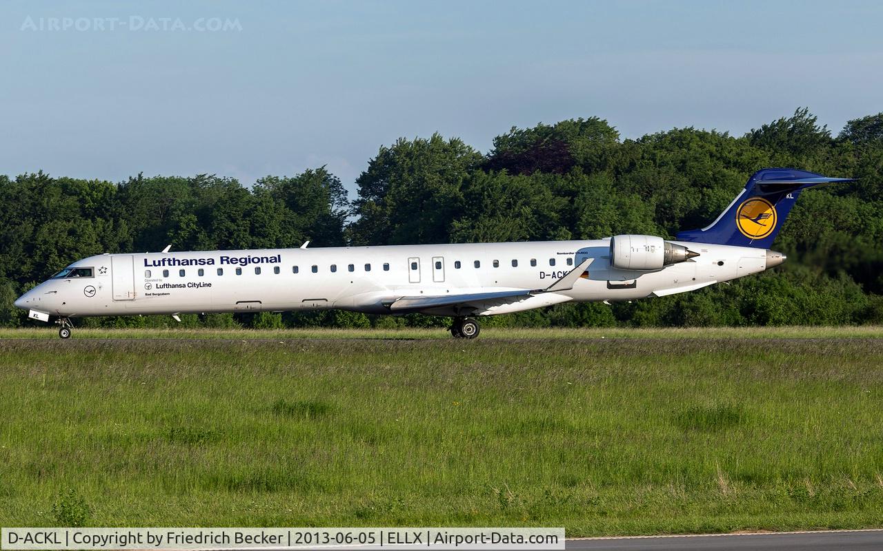 D-ACKL, 2006 Bombardier CRJ-900LR (CL-600-2D24) C/N 15095, departure via RW06