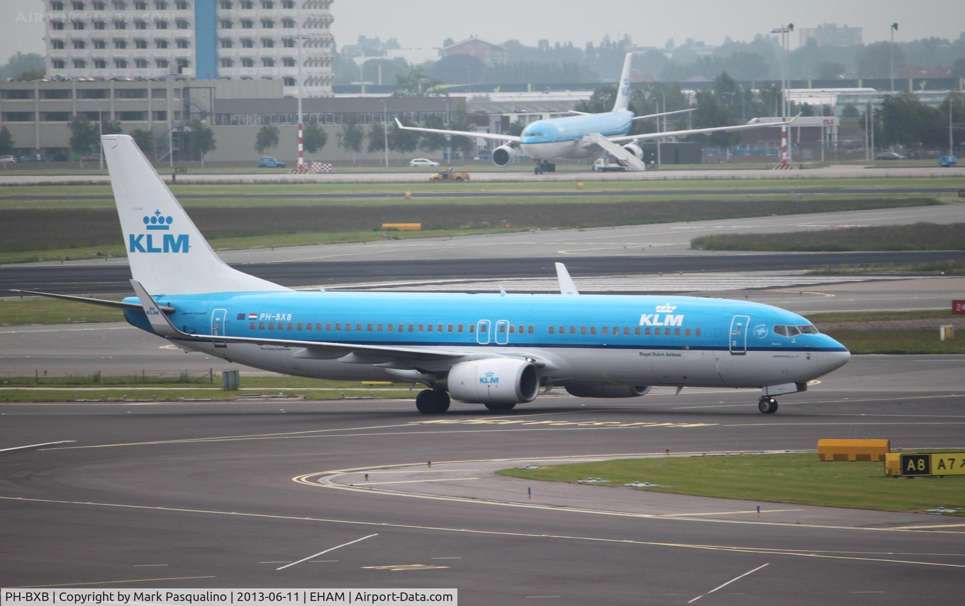PH-BXB, 1999 Boeing 737-8K2 C/N 29132, Boeing 737-800