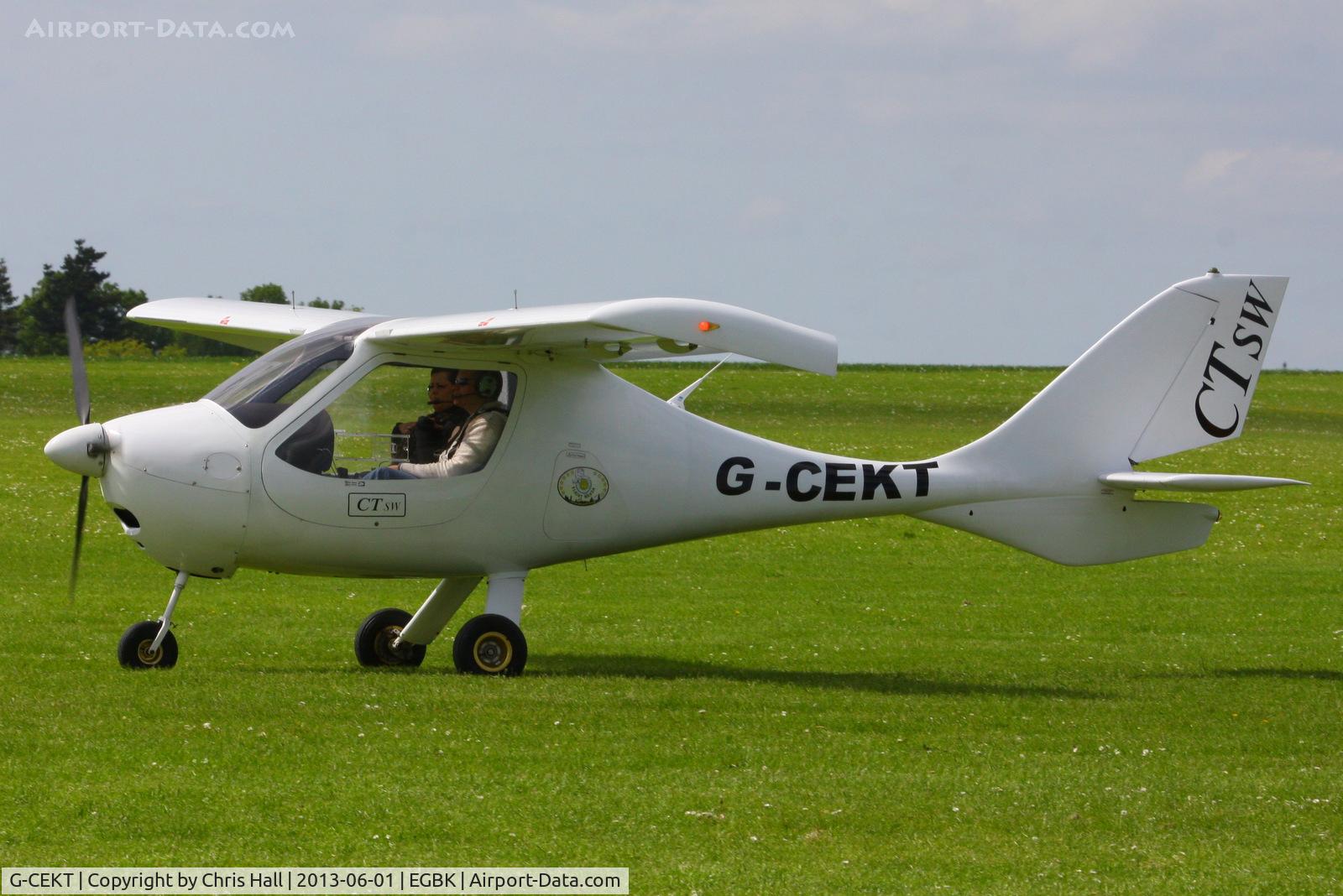 G-CEKT, 2007 Flight Design CTSW C/N 8272, at AeroExpo 2013