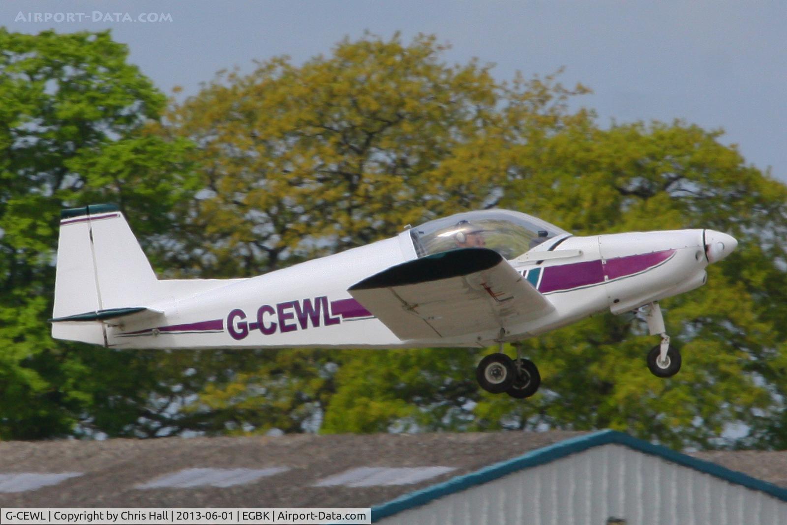 G-CEWL, 2009 Alpi Aviation Pioneer 200 C/N PFA 334-14712, at AeroExpo 2013