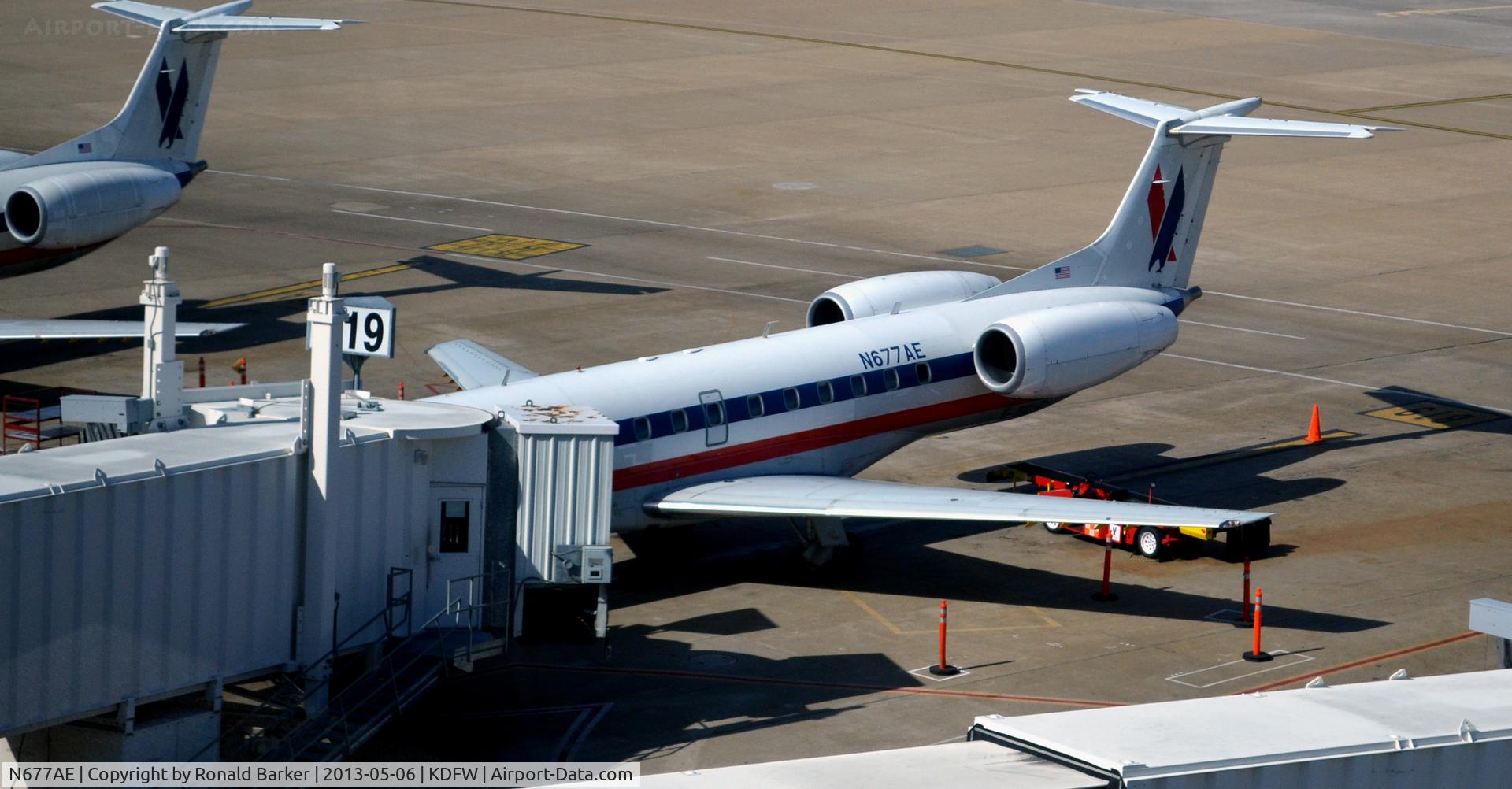 N677AE, 2004 Embraer ERJ-145LR (EMB-145LR) C/N 14500810, Gate B19  DFW
