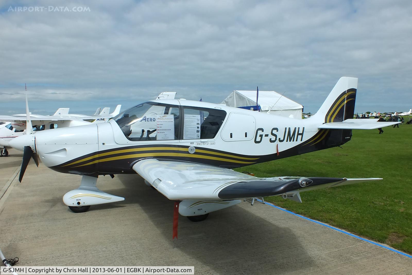 G-SJMH, 2008 Robin DR-400-140B Dauphin Major Major C/N 2637, at AeroExpo 2013