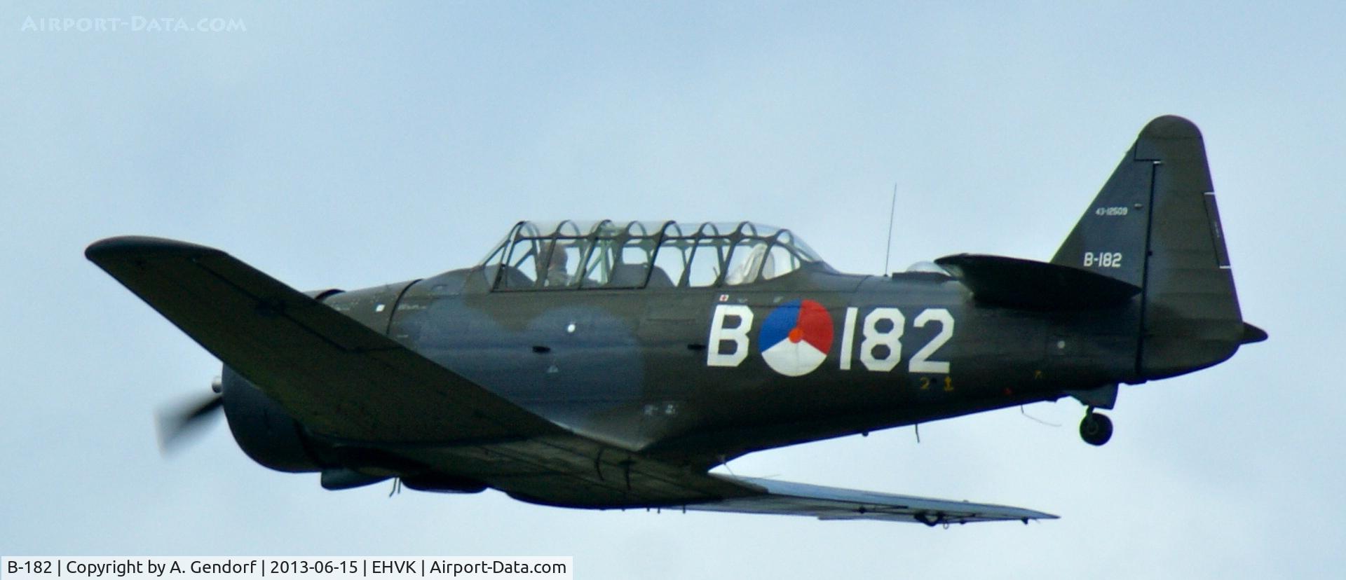 B-182, 1943 Noorduyn AT-16 Harvard IIB C/N 14A-808, Overflying Volkel (EHVK) during RNLAF open days