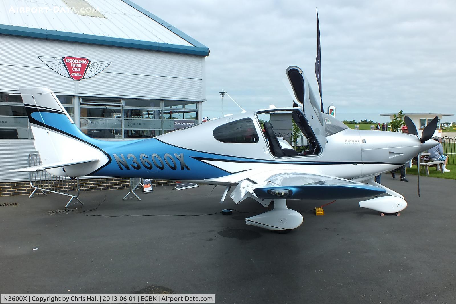 N3600X, 2013 Cirrus SR22T C/N 0491, at AeroExpo 2013