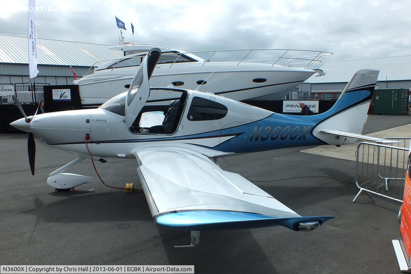 N3600X, 2013 Cirrus SR22T C/N 0491, at AeroExpo 2013