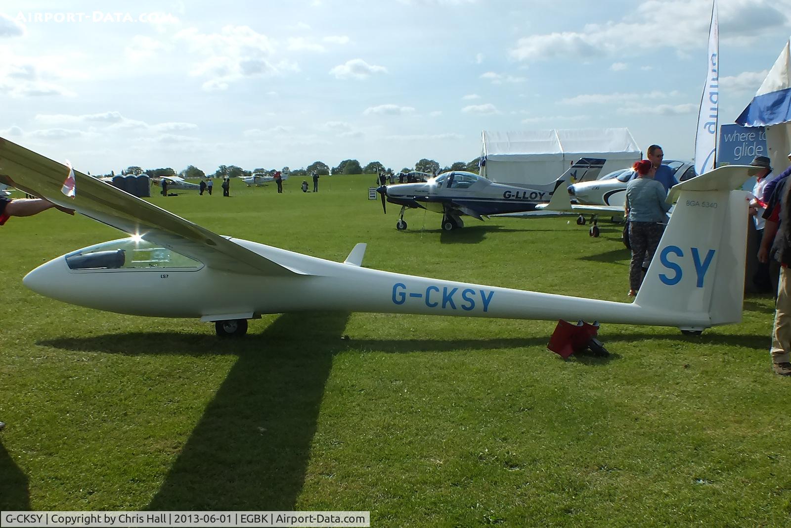 G-CKSY, 1990 Rolladen-Schneider LS-7WL C/N 7110, at AeroExpo 2013