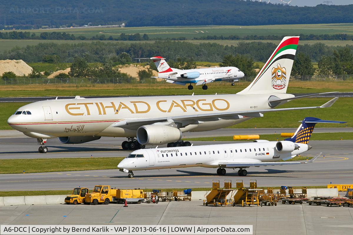 A6-DCC, 2013 Airbus A330-243F C/N 1414, Taxiing to its parking position