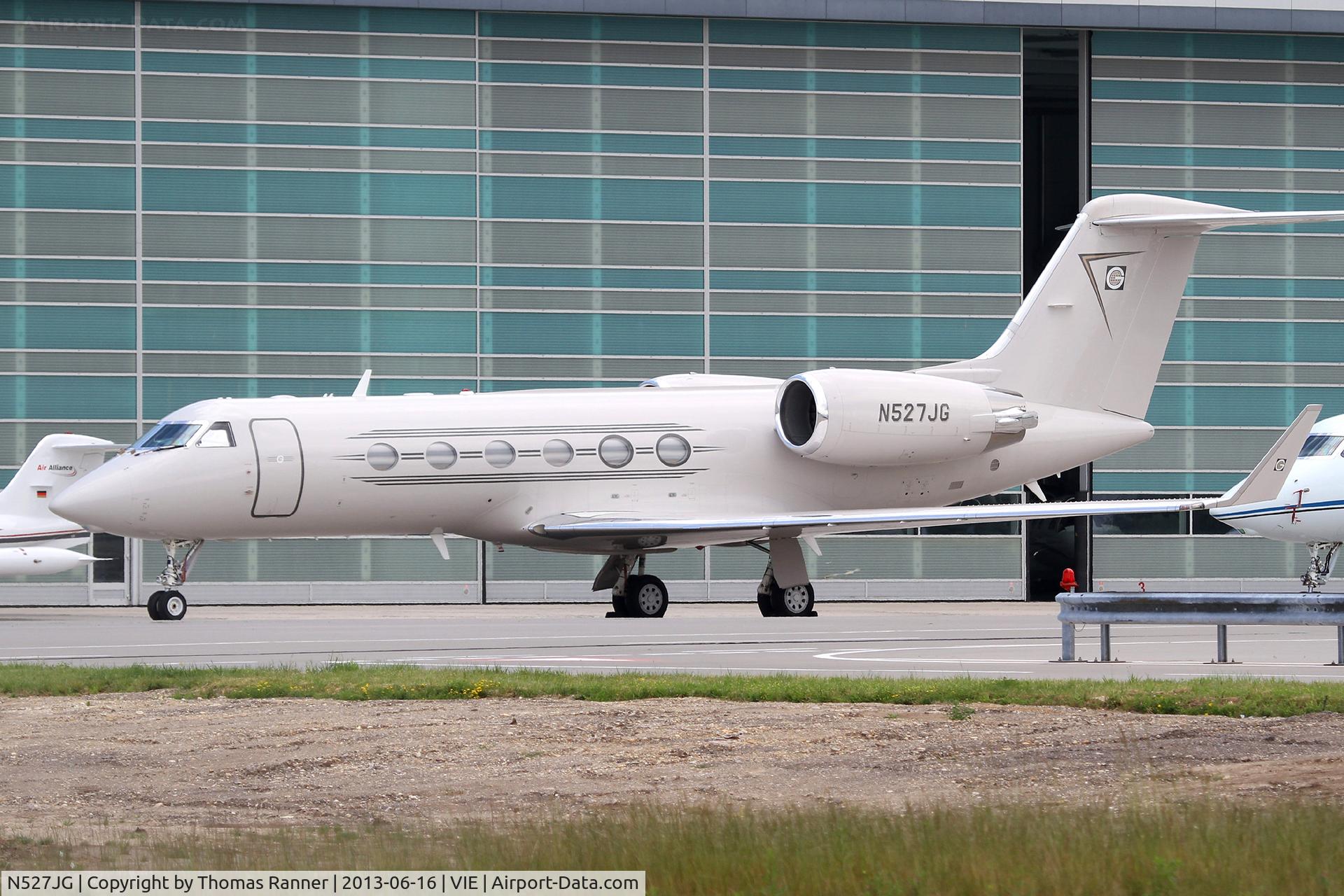 N527JG, 2003 Gulfstream Aerospace G-IV (G400) C/N 1519, private Gulfstream IV