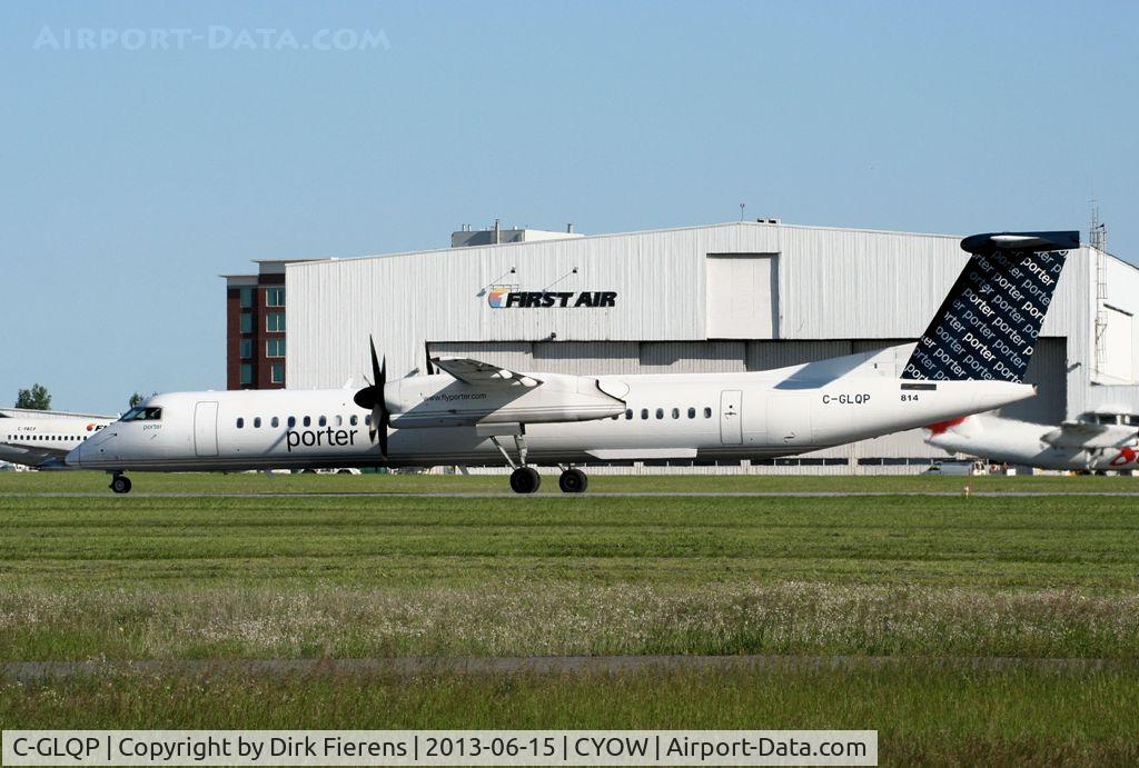 C-GLQP, 2009 De Havilland Canada DHC-8-402Q Dash 8 C/N 4271, Early morning depature from rwy 25