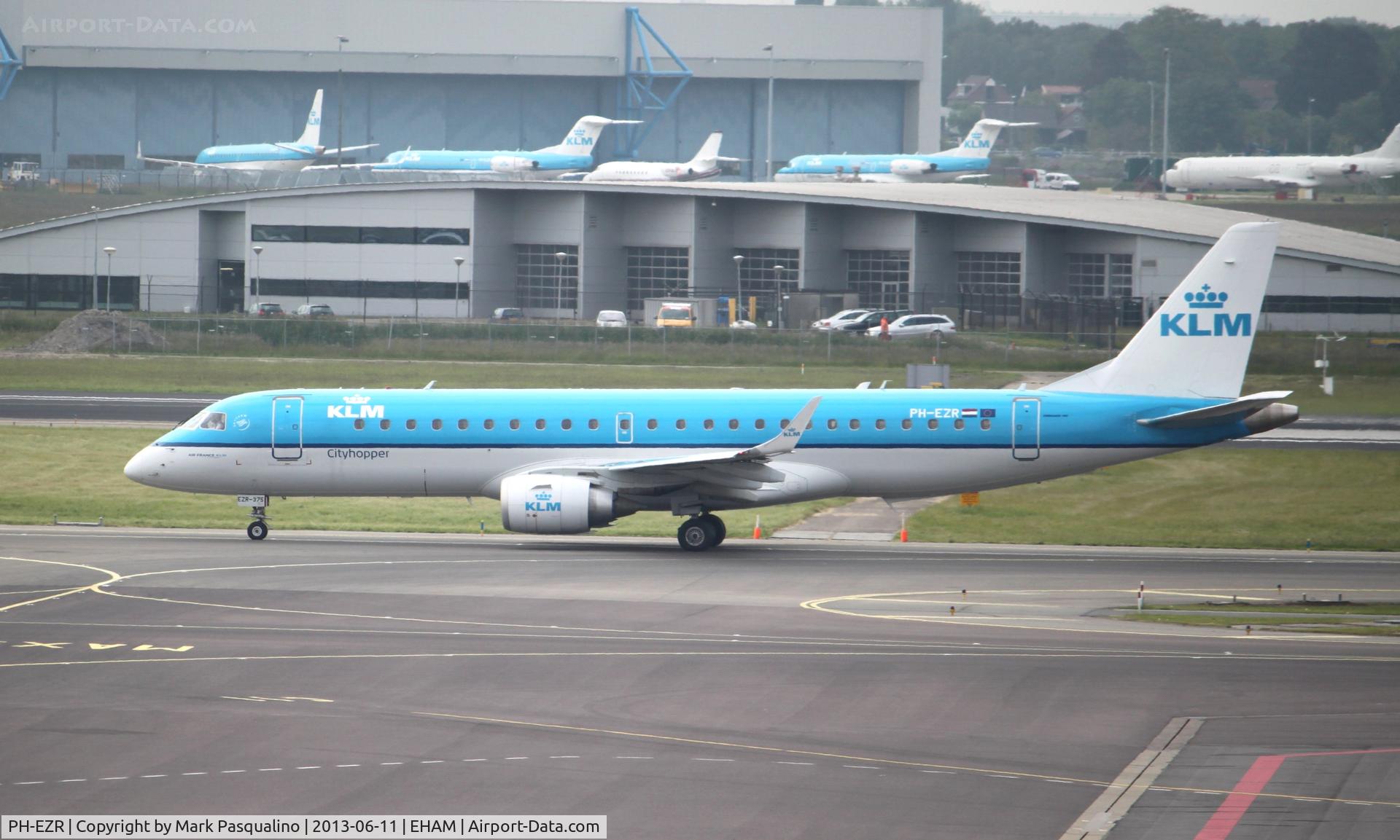 PH-EZR, 2010 Embraer 190LR (ERJ-190-100LR) C/N 19000375, ERJ-190-100LR