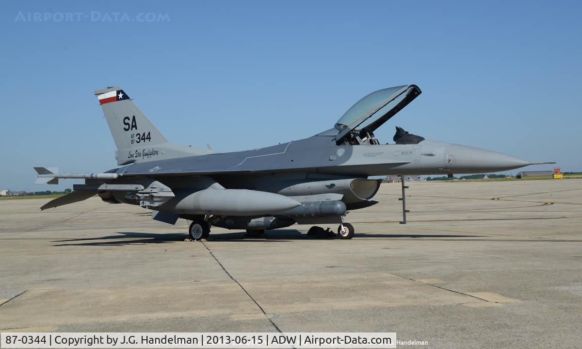 87-0344, 1987 General Dynamics F-16C Fighting Falcon C/N 5C-605, Ready for crew.