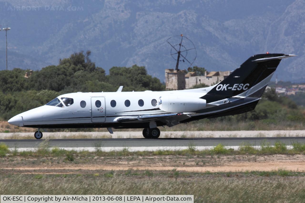 OK-ESC, 2000 Raytheon Beechjet 400A/Nextant N400XT C/N RK-295, Time Air SRO