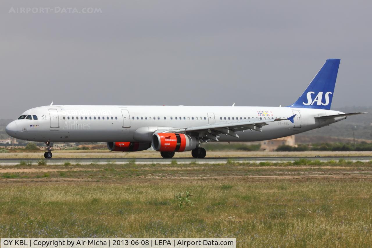 OY-KBL, 2001 Airbus A321-232 C/N 1619, SAS, Aircraft Name: Gunnbjorn Viking