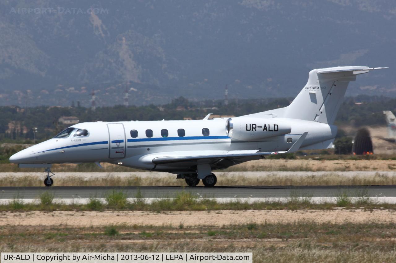 UR-ALD, 2012 Embraer EMB-505 Phenom 300 C/N 50500117, AeroJet