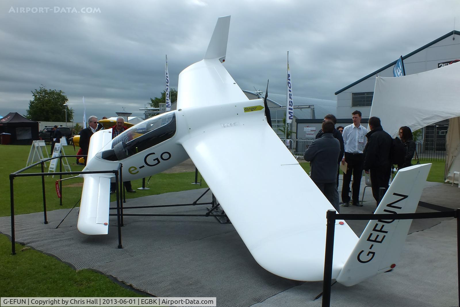 G-EFUN, 2008 e-GO Aeroplanes e-GO C/N SS001, at AeroExpo 2013