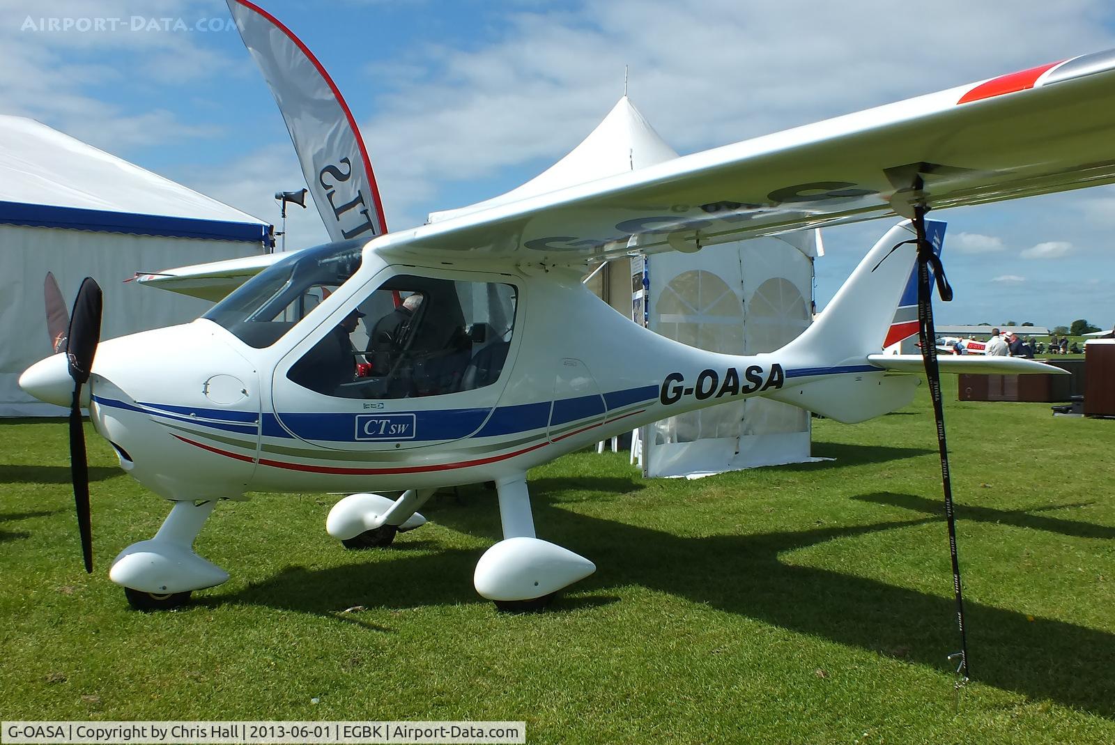 G-OASA, 2009 Flight Design CTSW C/N 8497, at AeroExpo 2013