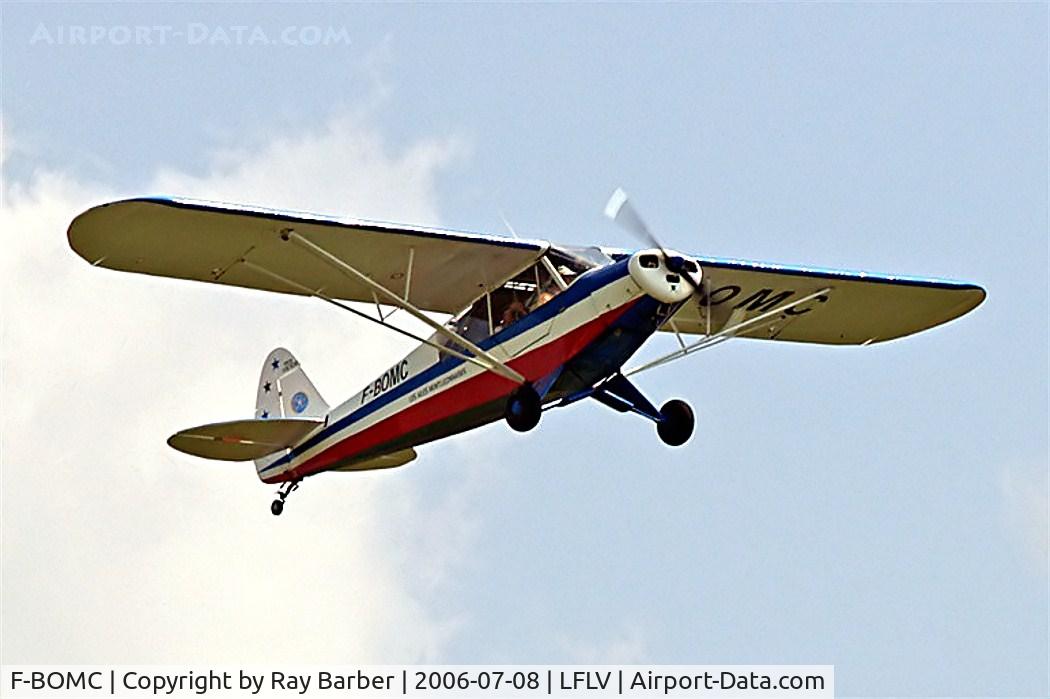 F-BOMC, Piper L-18C Super Cub (PA-18-95) C/N 18-1636, Piper PA-18-95 Super Cub [18-1636] Vichy~F 08/07/2006