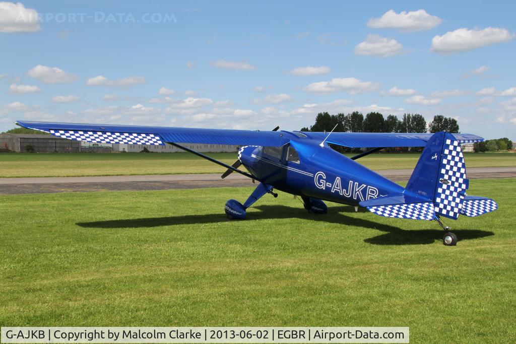 G-AJKB, 1946 Luscombe 8E Silvaire C/N 3058, Luscombe 8E Silvaire at The Real Aeroplane Club's Jolly June Jaunt, Breighton Airfield, 2013.