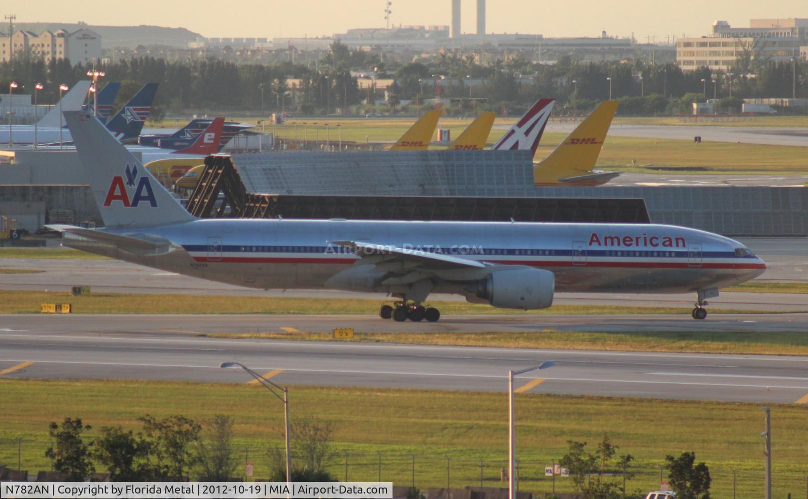N782AN, 2000 Boeing 777-223 C/N 30003, American 777-200