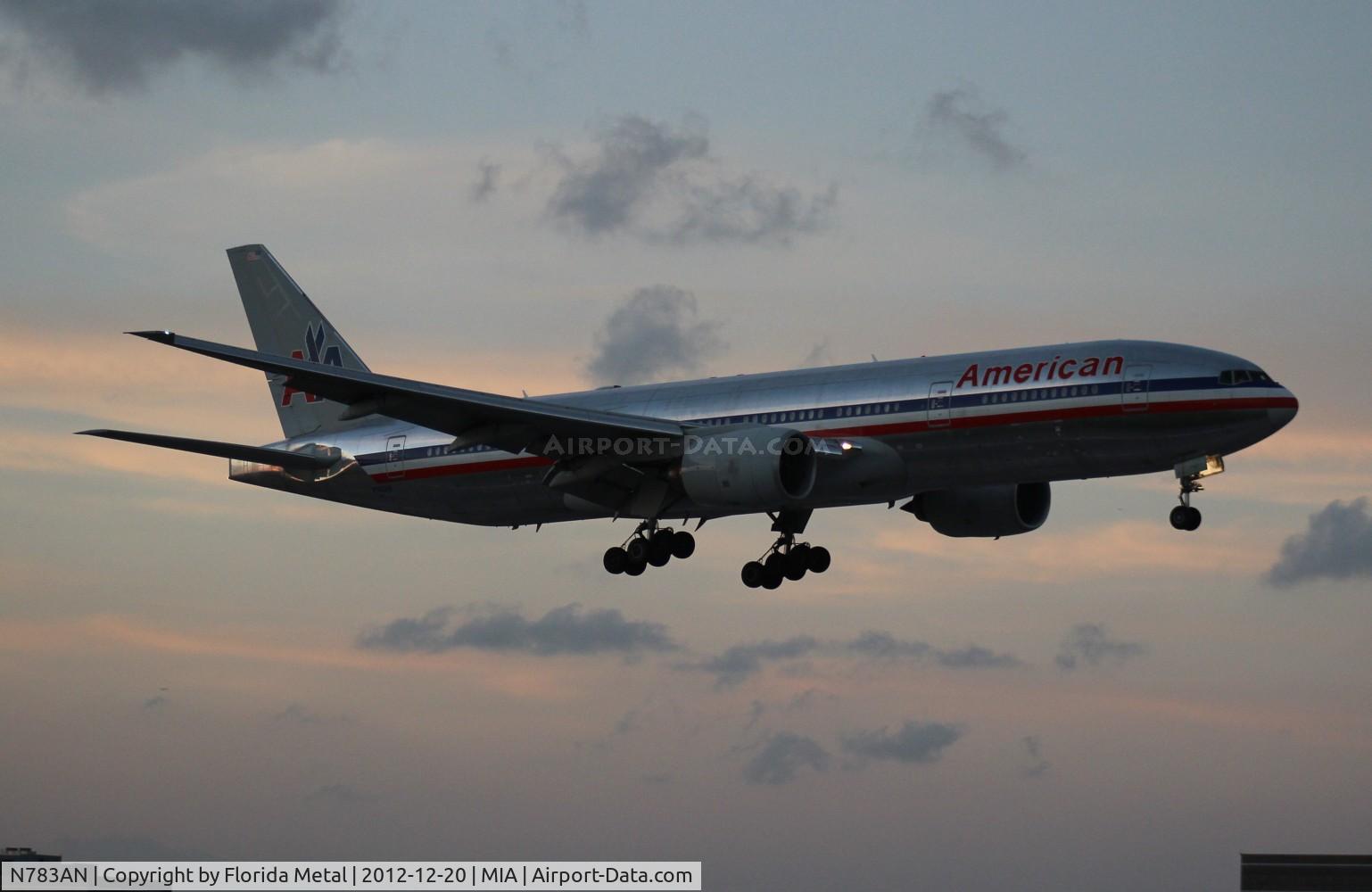N783AN, 2000 Boeing 777-223 C/N 30004, American 777