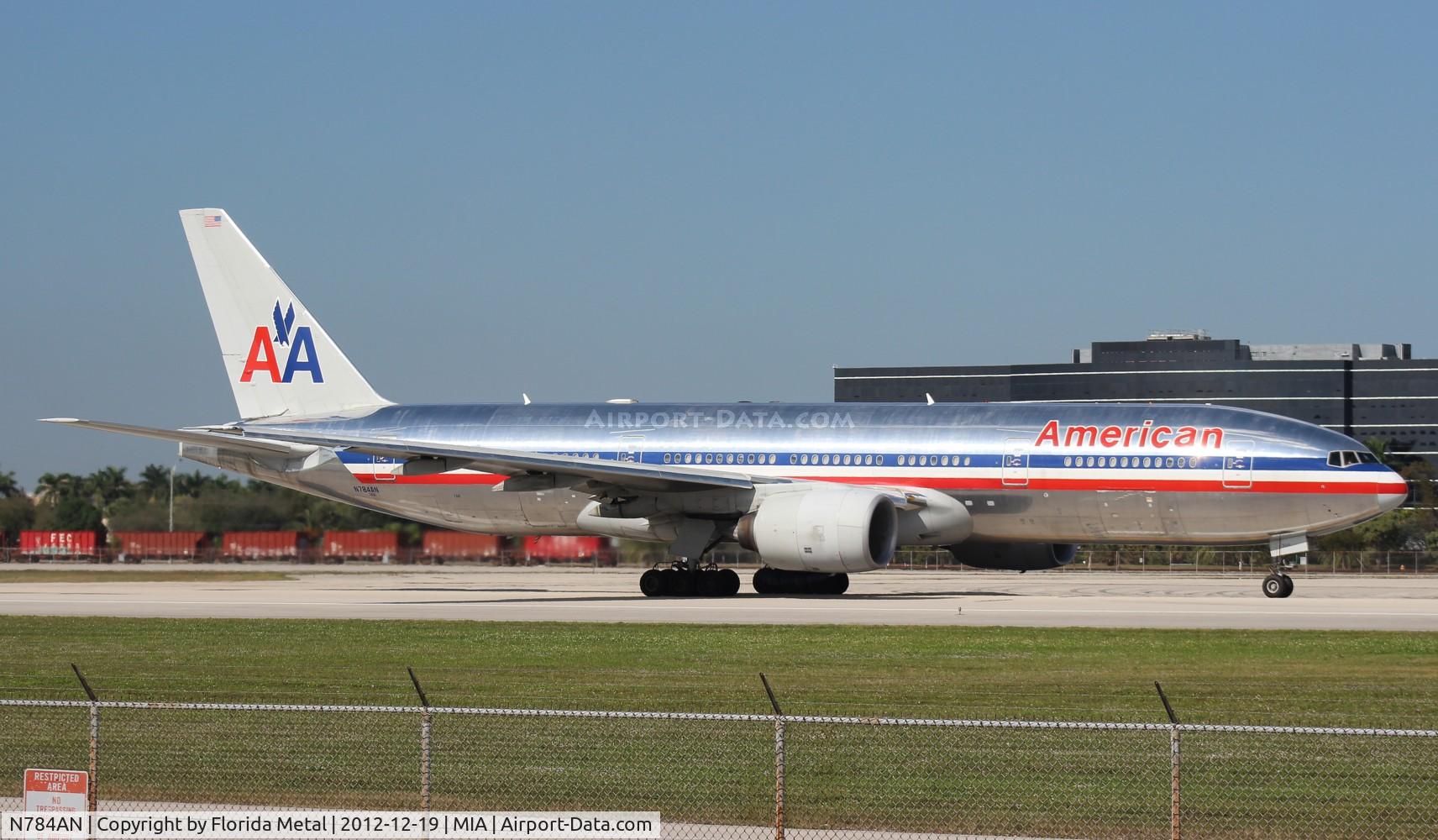 N784AN, 2000 Boeing 777-223 C/N 29588, American 777-200