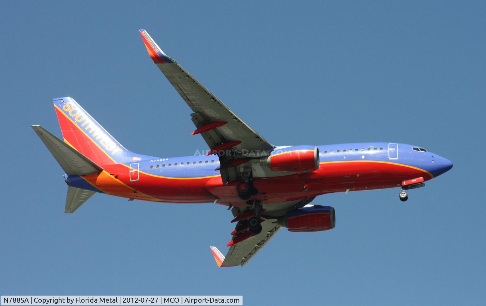 N788SA, 2000 Boeing 737-7H4 C/N 30603, Southwest 737-700