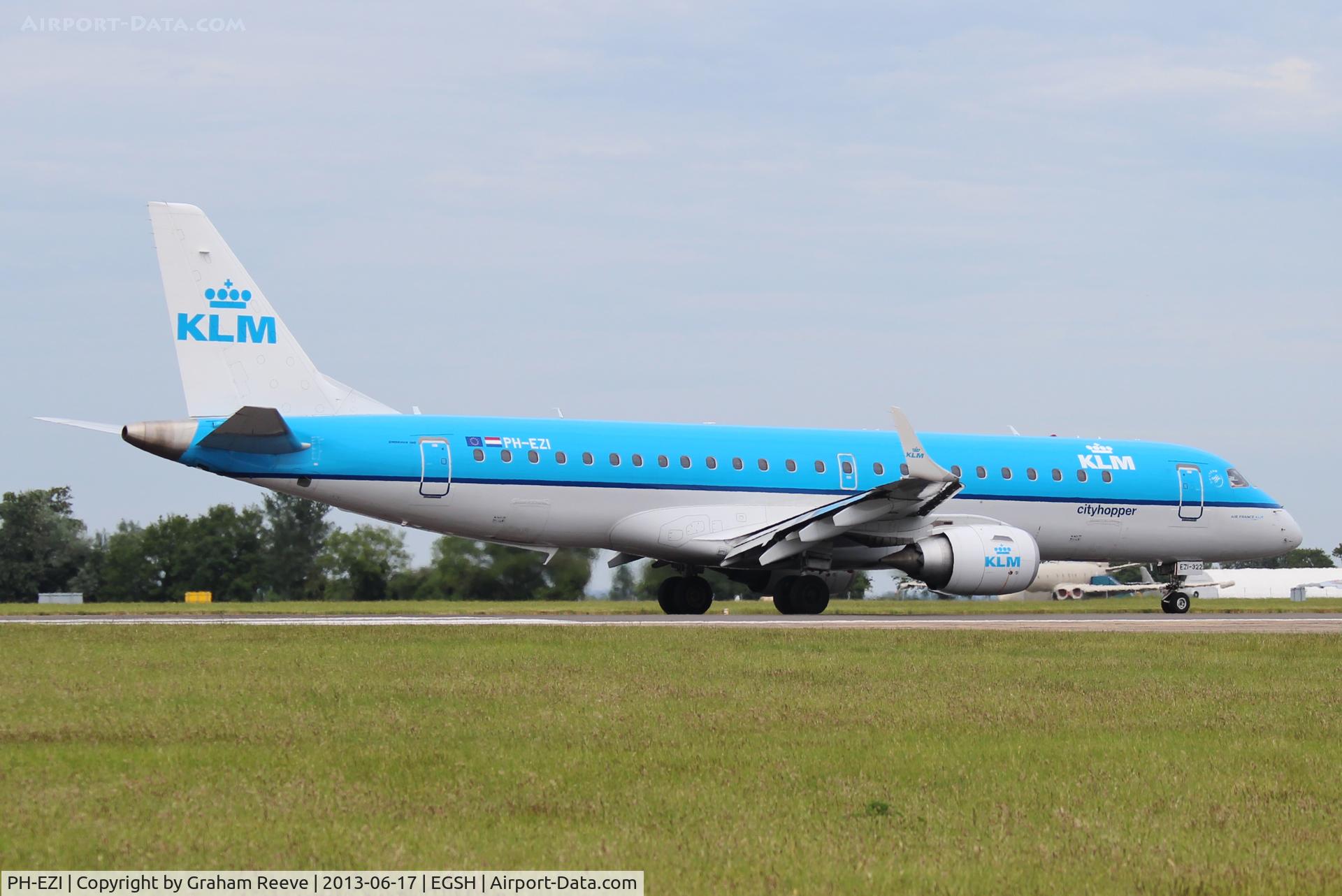 PH-EZI, 2009 Embraer 190LR (ERJ-190-100LR) C/N 19000322, About to depart on runway 09.
