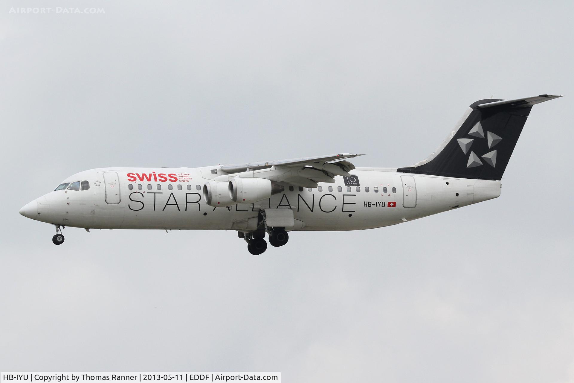 HB-IYU, 2000 British Aerospace Avro 146-RJ100 C/N E3379, Swiss Avro RJ100
