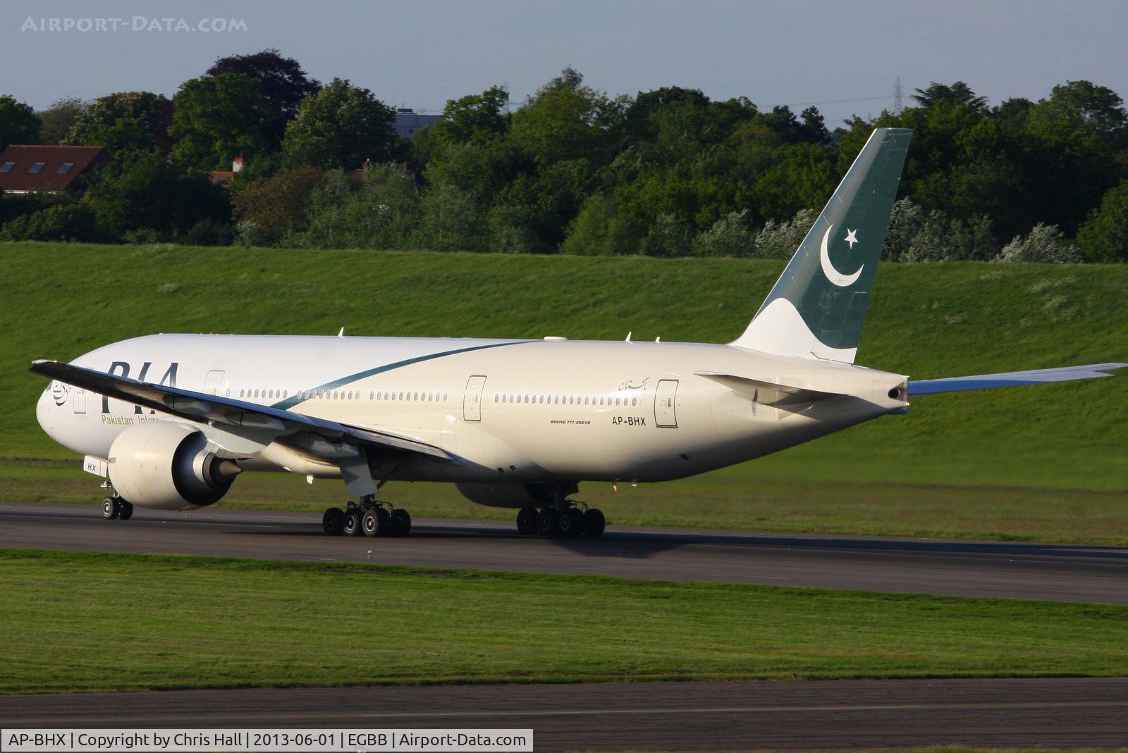 AP-BHX, 2007 Boeing 777-240/ER C/N 35296, PIA Pakistan International Airlines