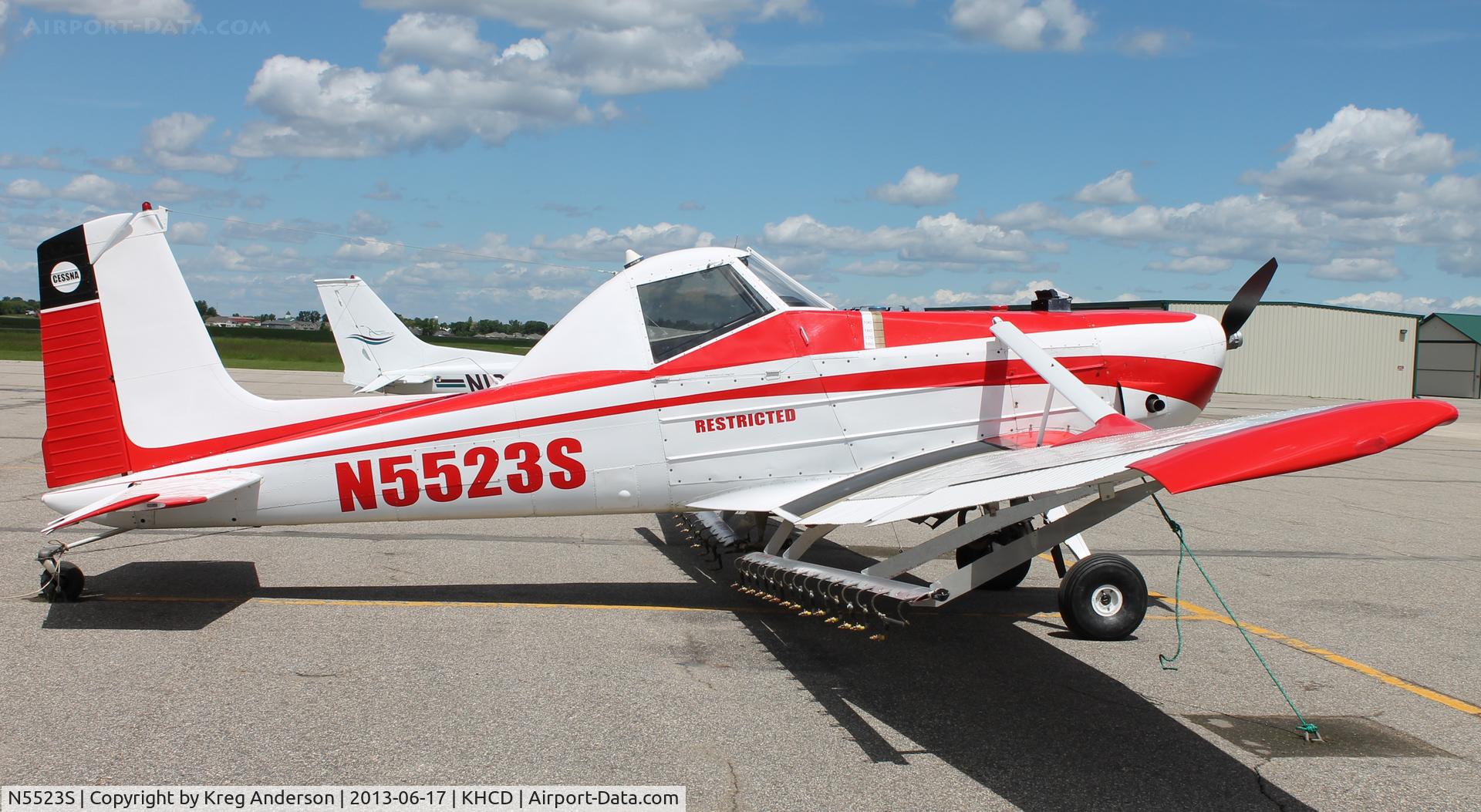 N5523S, 1966 Cessna 188 AGwagon C/N 188-0023, Cessna 188 Agwagon on the ramp in Hutchinson, MN.