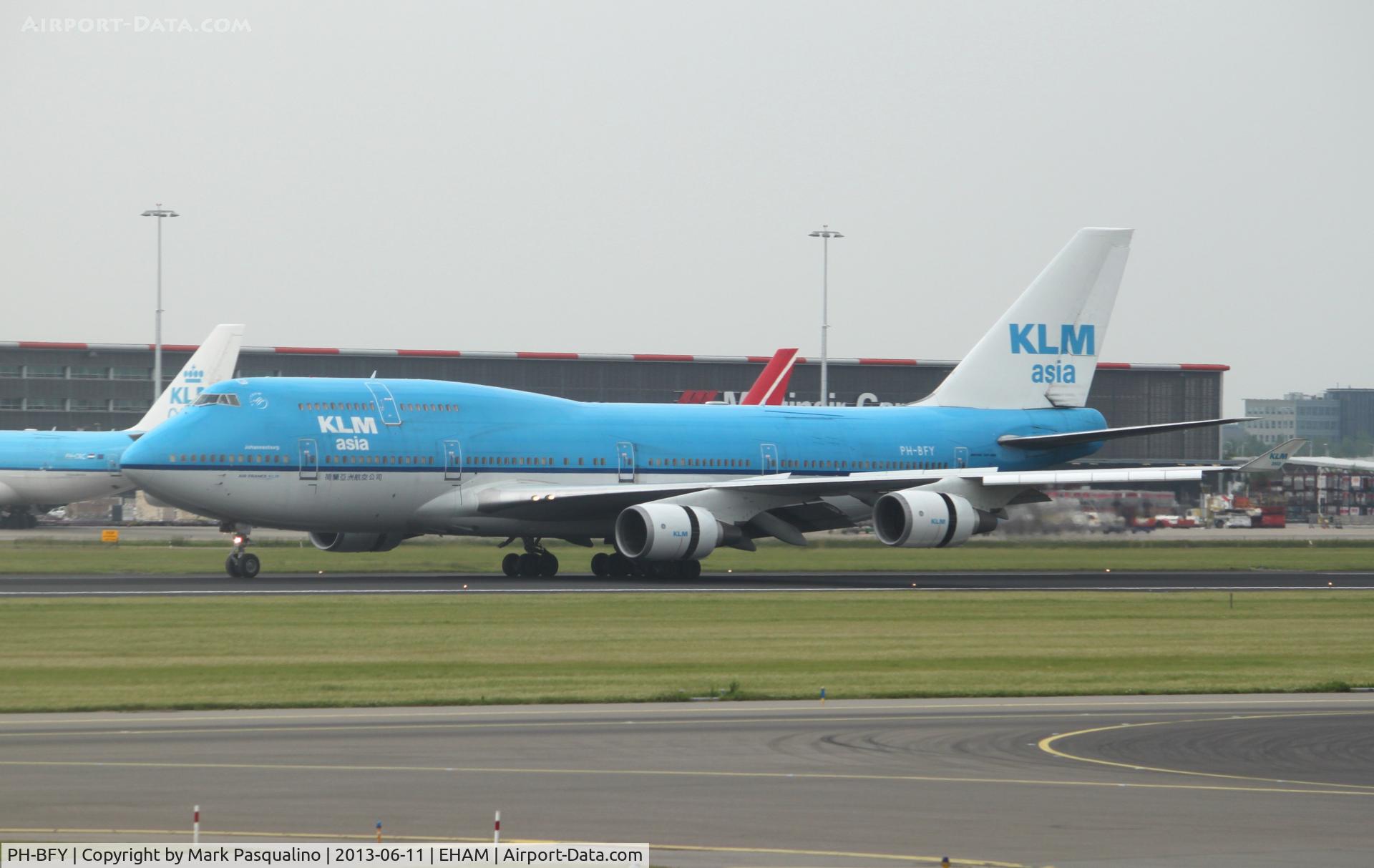 PH-BFY, 2002 Boeing 747-406BC C/N 30455, Boeing 747-400