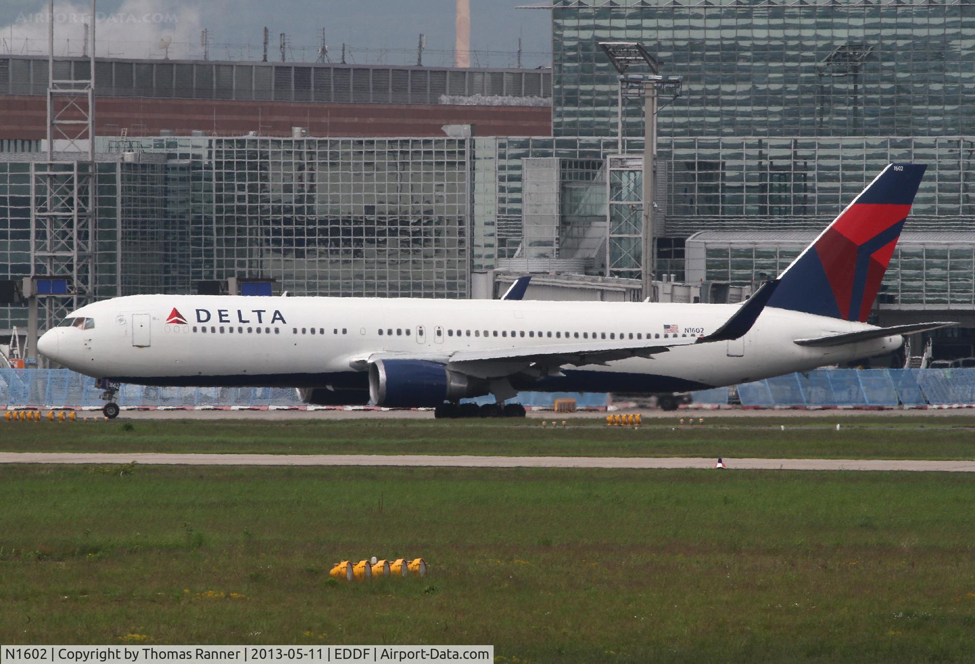 N1602, 1999 Boeing 767-332 C/N 29694, Delta Boeing 767