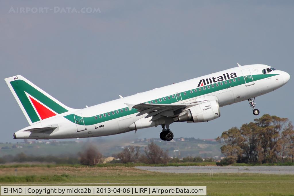 EI-IMD, 2003 Airbus A319-112 C/N 2074, Take off