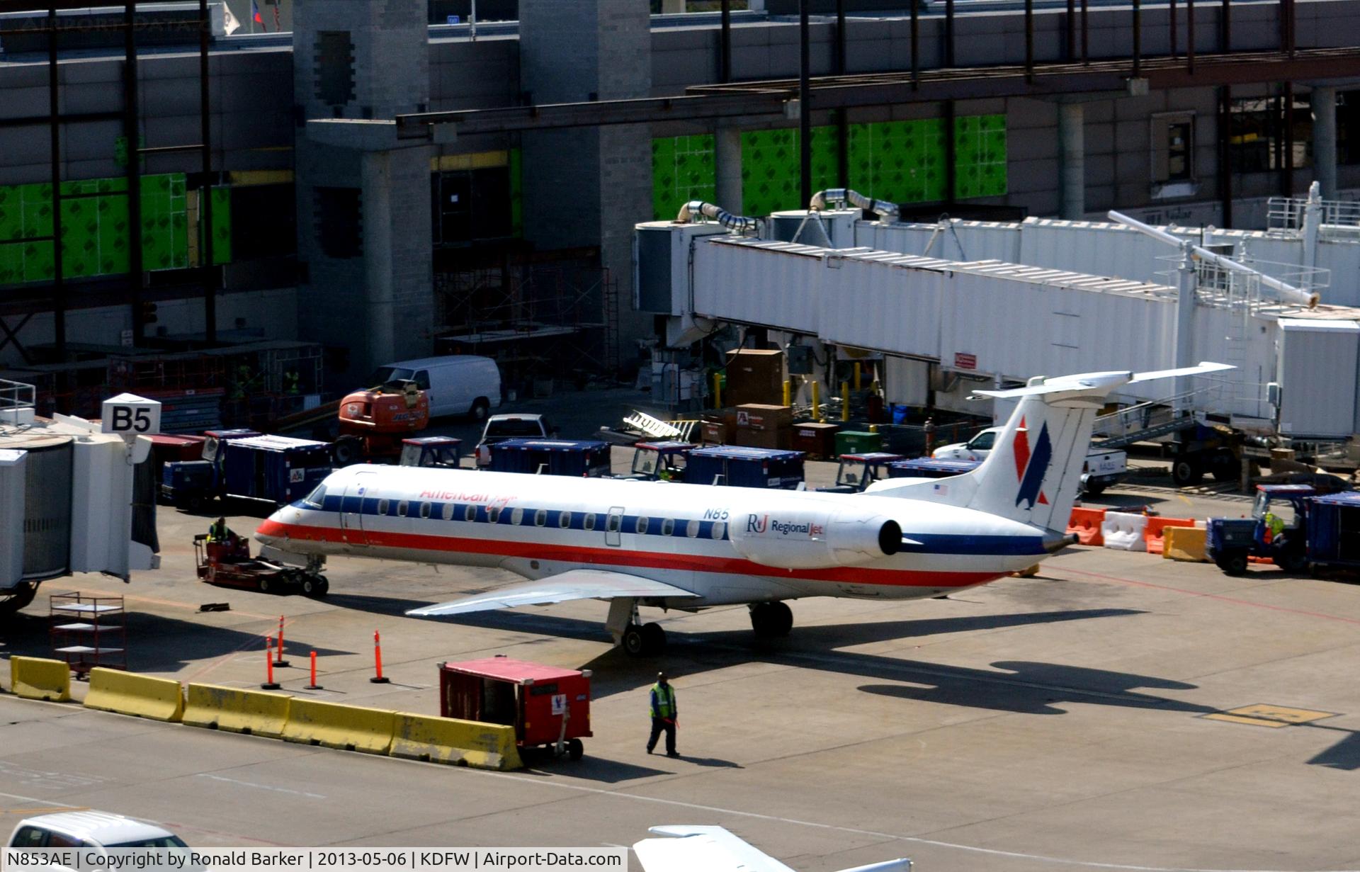 N853AE, 2003 Embraer ERJ-140LR (EMB-135KL) C/N 145742, Gate D5 DFW