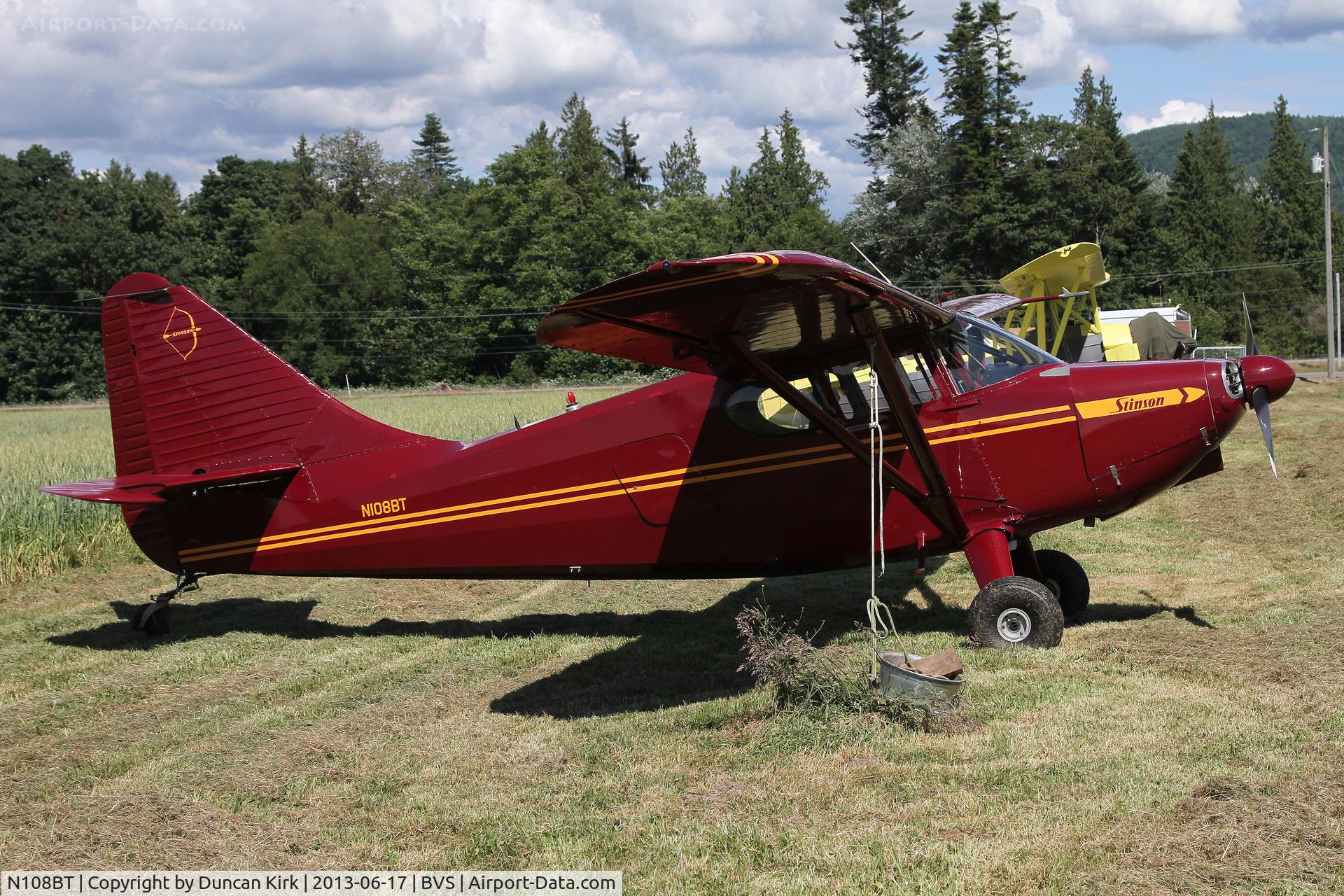 N108BT, 1948 Stinson 108-3 Voyager C/N 108-4045, Photographed at the private strip called Barker Field along side I5