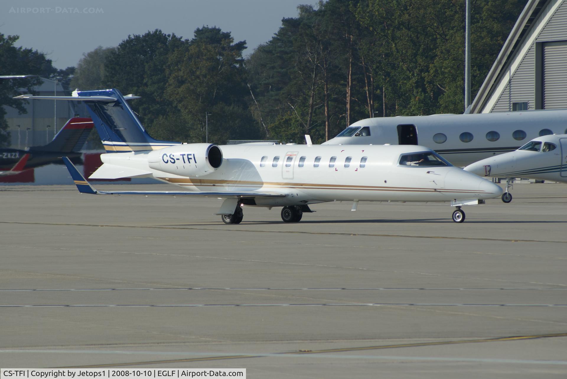 CS-TFI, 1999 Learjet 45 C/N 45-021, Taxing to parking at Farnborough
