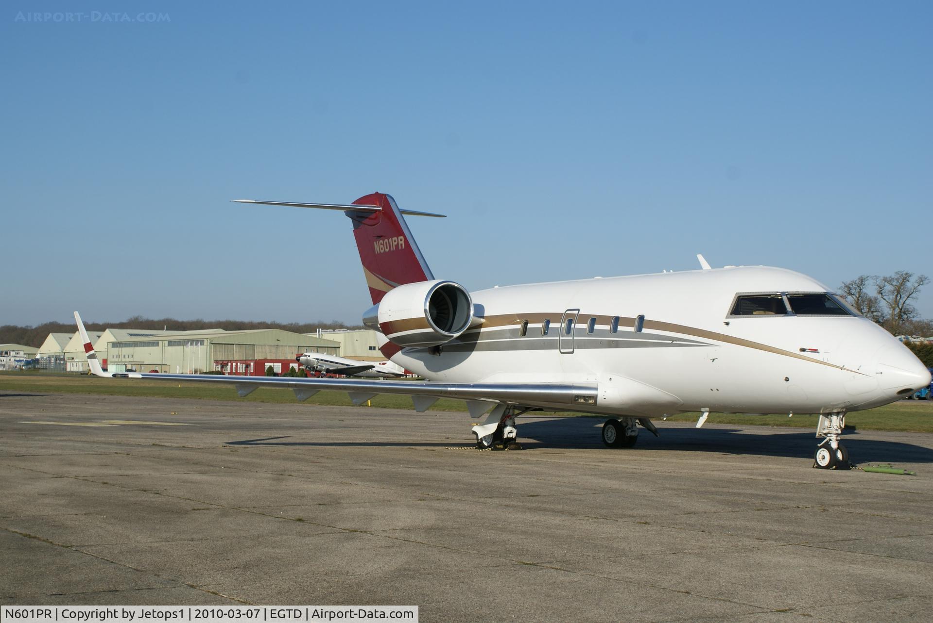 N601PR, 1985 Canadair CL-600-2A12 Challenger 601 C/N 3045, Parked at Dunsfold airport