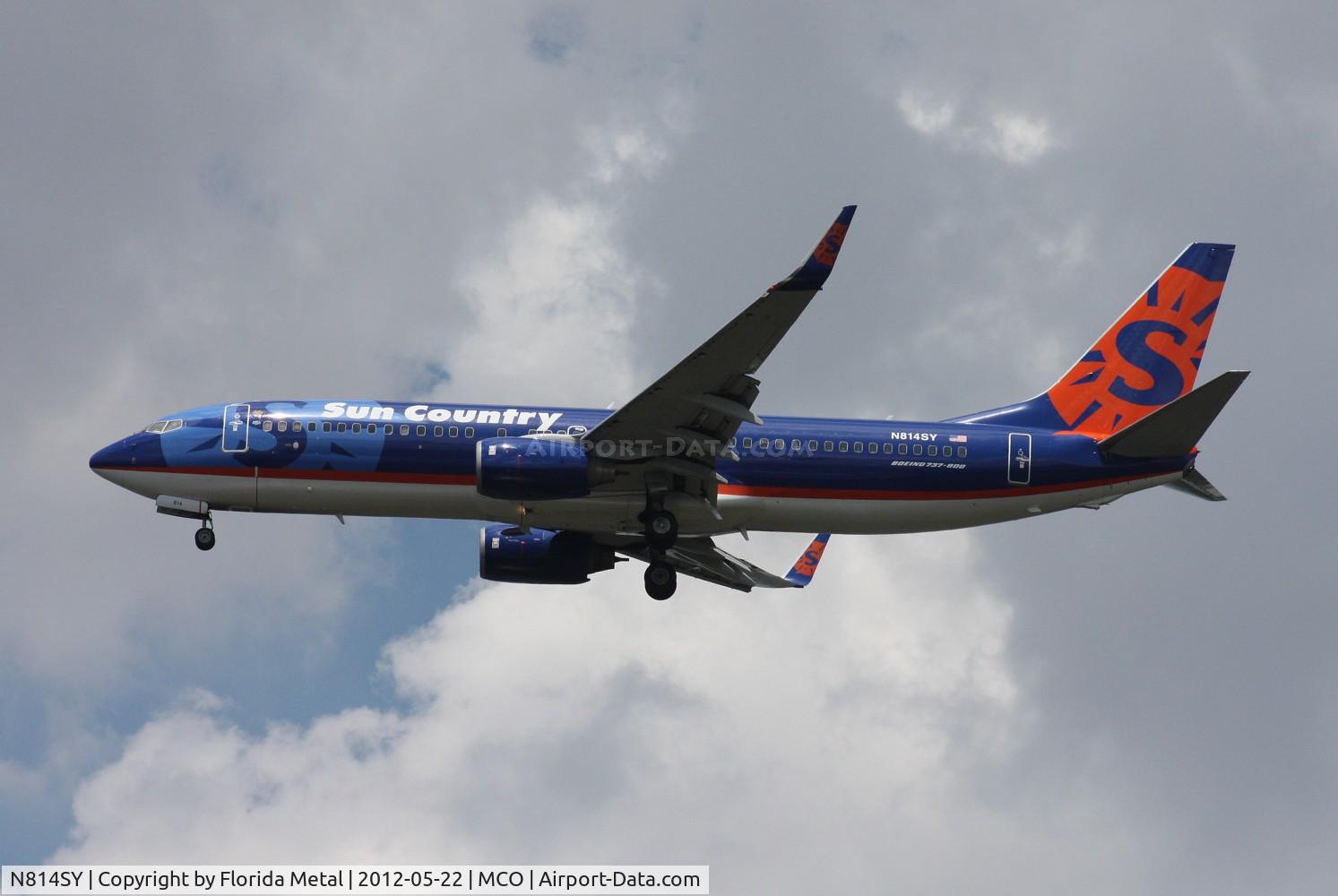N814SY, 2001 Boeing 737-8BK C/N 30620, Sun Country 737-800