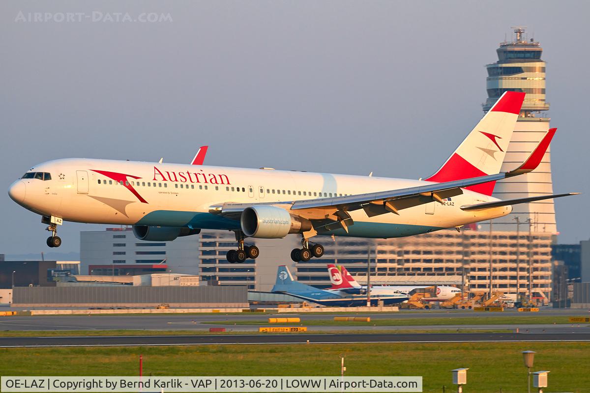 OE-LAZ, 1999 Boeing 767-3Z9 C/N 30331, Rwy 16