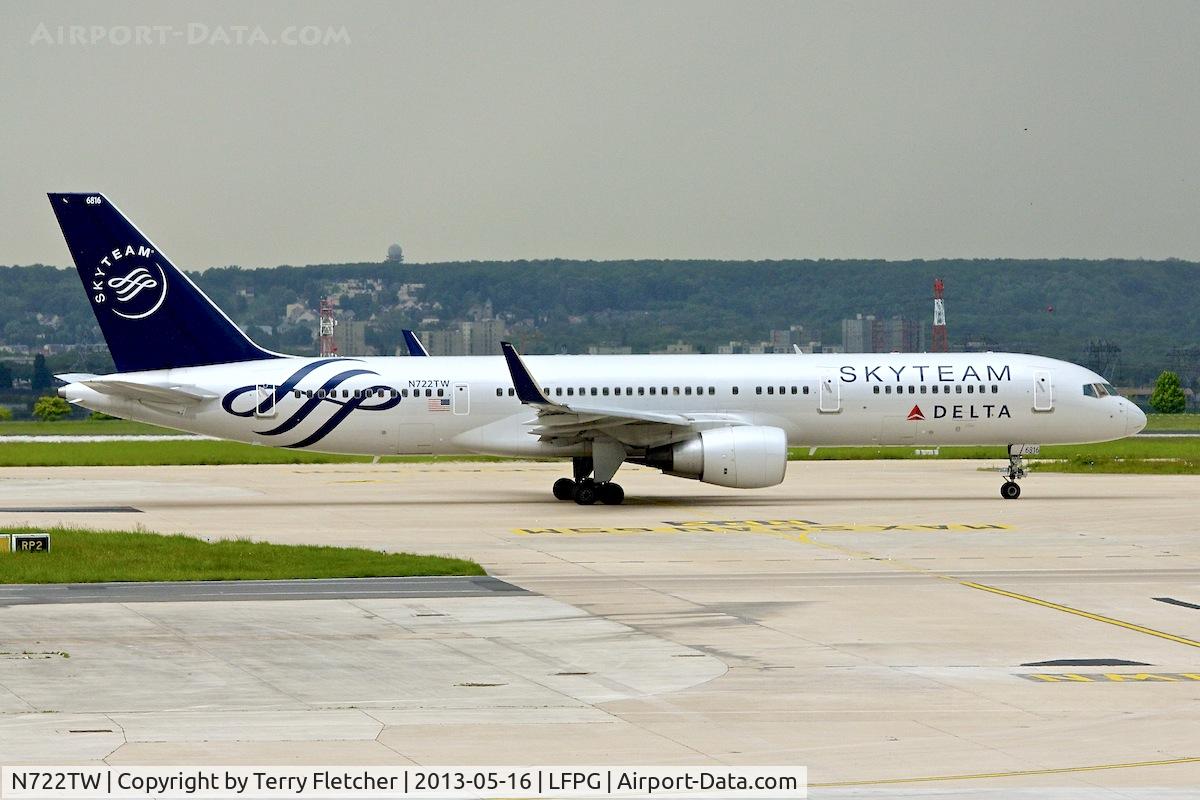 N722TW, 1999 Boeing 757-231 C/N 29385, 1999 Boeing 757-231, c/n: 29385 at CDG