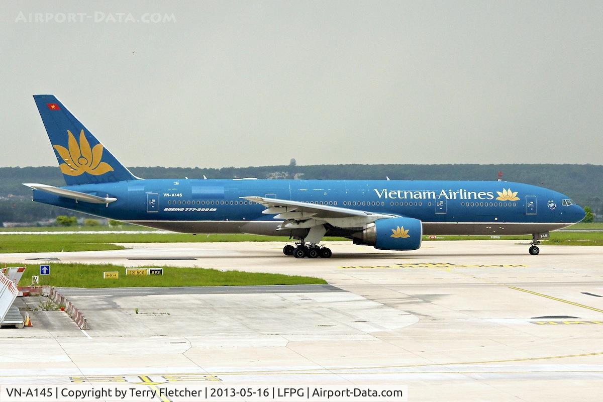 VN-A146, 2004 Boeing 777-26KER C/N 33504, Boeing 777-26K (ER), c/n: 33504