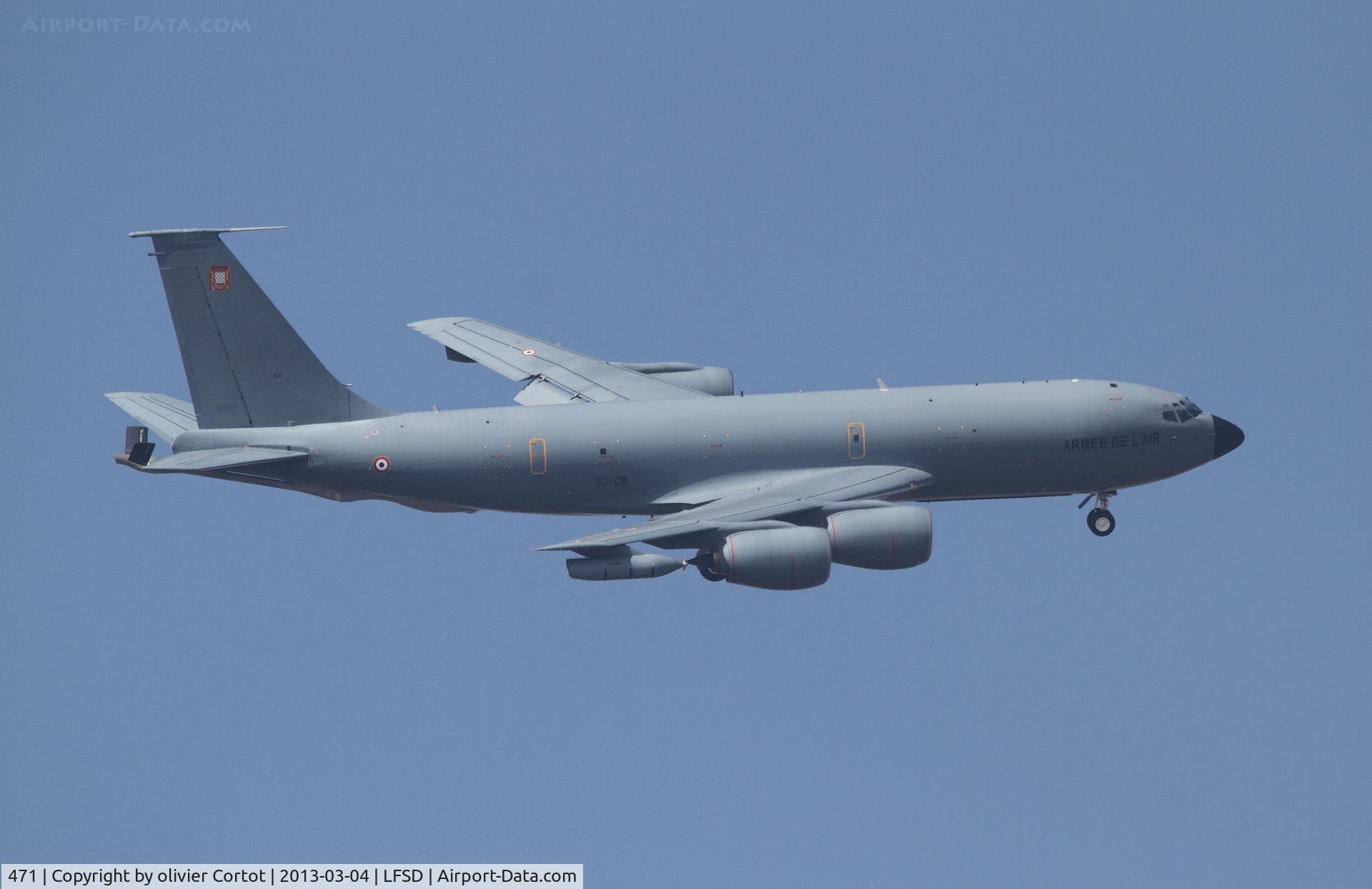 471, 1964 Boeing C-135FR Stratotanker C/N 18680, Taken from my garden ! 