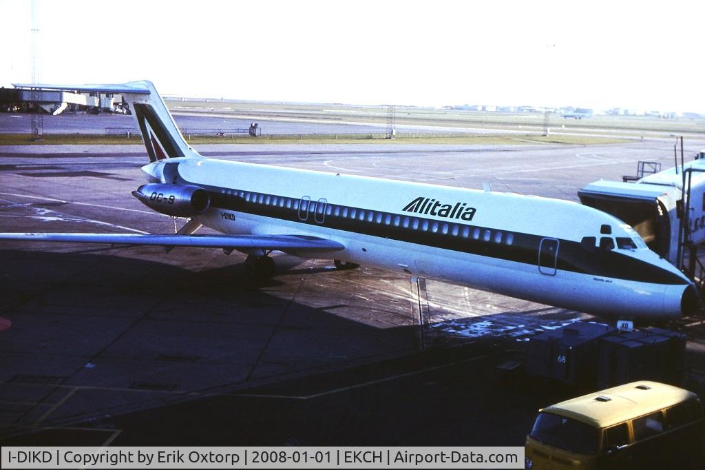 I-DIKD, 1967 Douglas DC-9-32 C/N 47129, I-DIKD in CPH