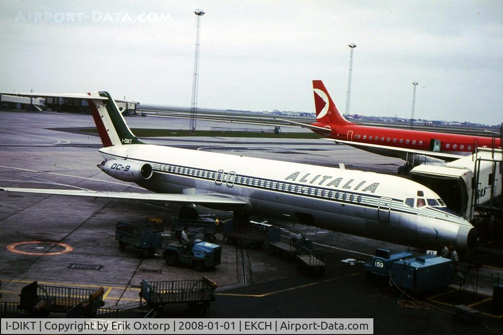 I-DIKT, 1968 Douglas DC-9-32 C/N 47230, I-DIKT in CPH