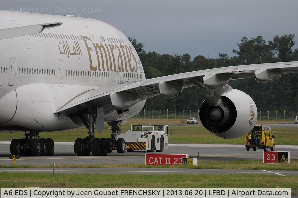 A6-EDS, 2011 Airbus A380-861 C/N 086, first landing for UAE3073 et BOD to Sabena Tecnics