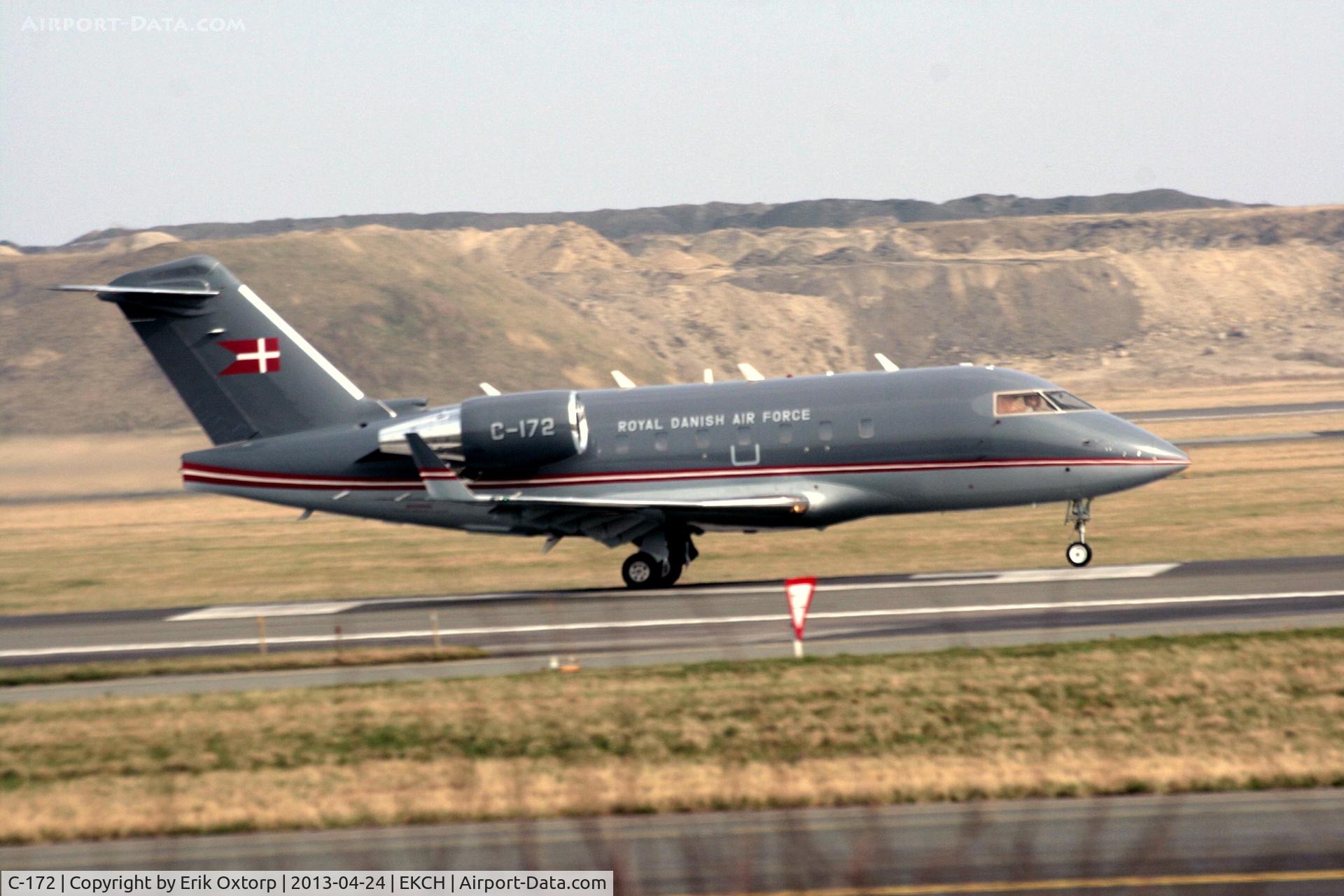 C-172, 2000 Bombardier Challenger 604 (CL-600-2B16) C/N 5472, C-172 in CPH