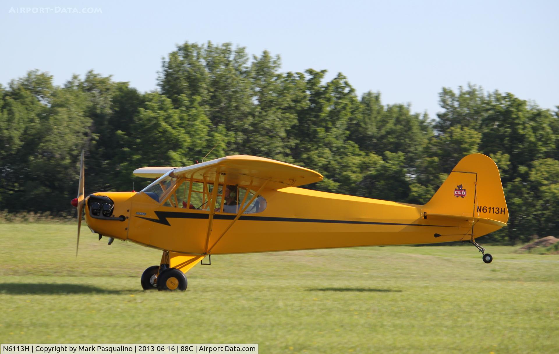 N6113H, 1946 Piper J3C-65 Cub C/N 19274, Piper J3C-65